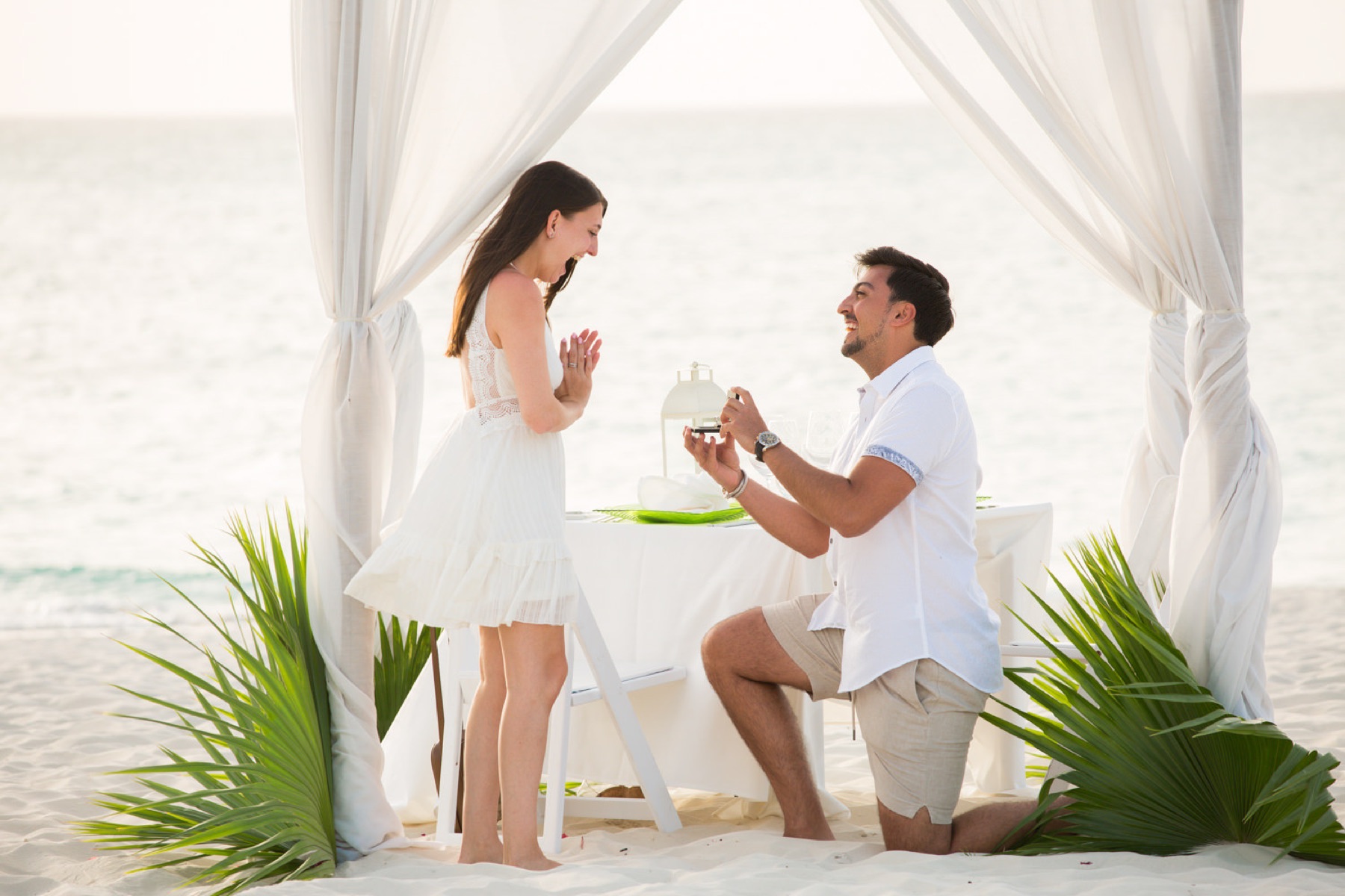 Surprise proposal photography in Turks and Caicos by Paradise Photography