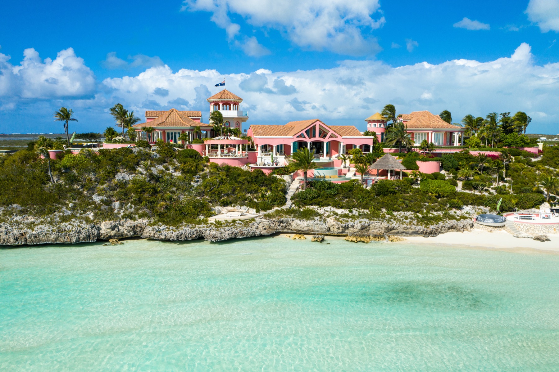 Real estate photography of a luxury property in Turks and Caicos by Paradise Photography