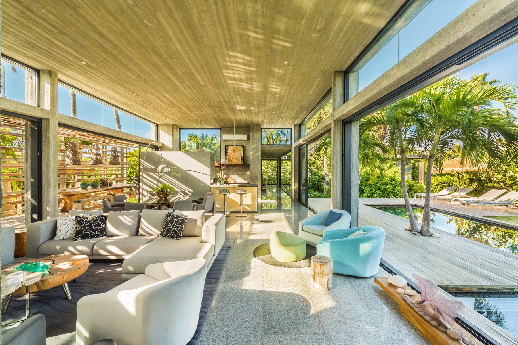 Real estate photography of a luxury property in Turks and Caicos by Paradise Photography