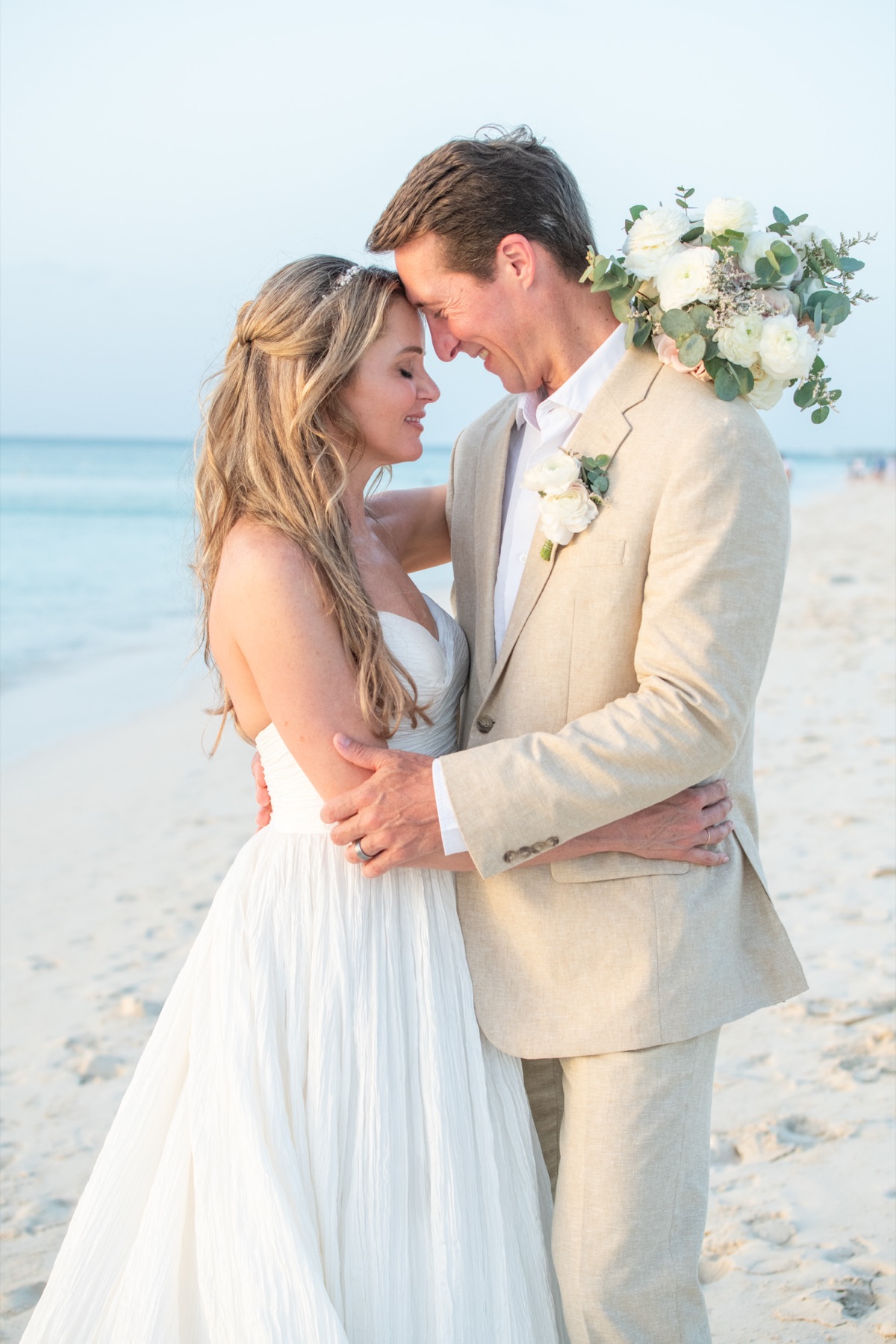 Destination wedding photography in Turks and Caicos by Paradise Photography