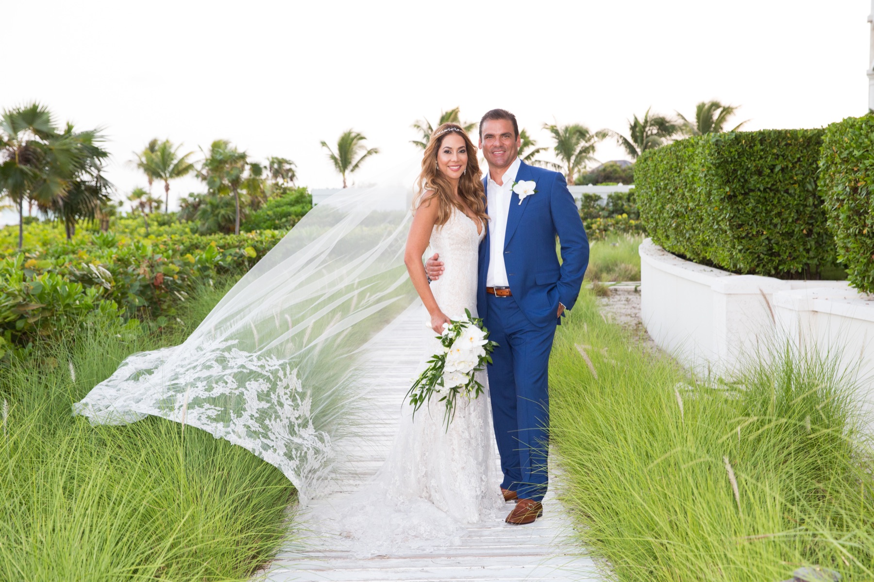 Destination wedding photography in Turks and Caicos by Paradise Photography