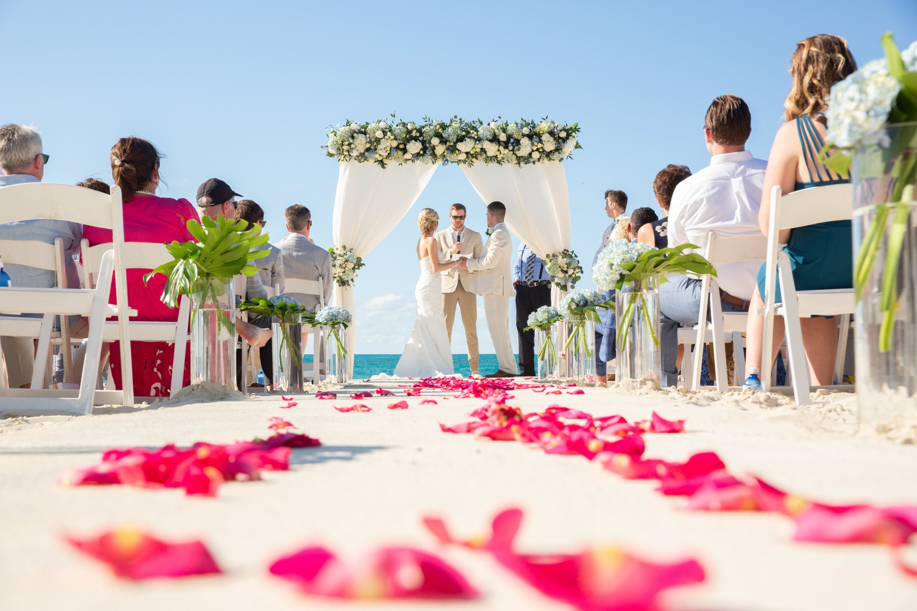Destination wedding photography in Turks and Caicos by Paradise Photography