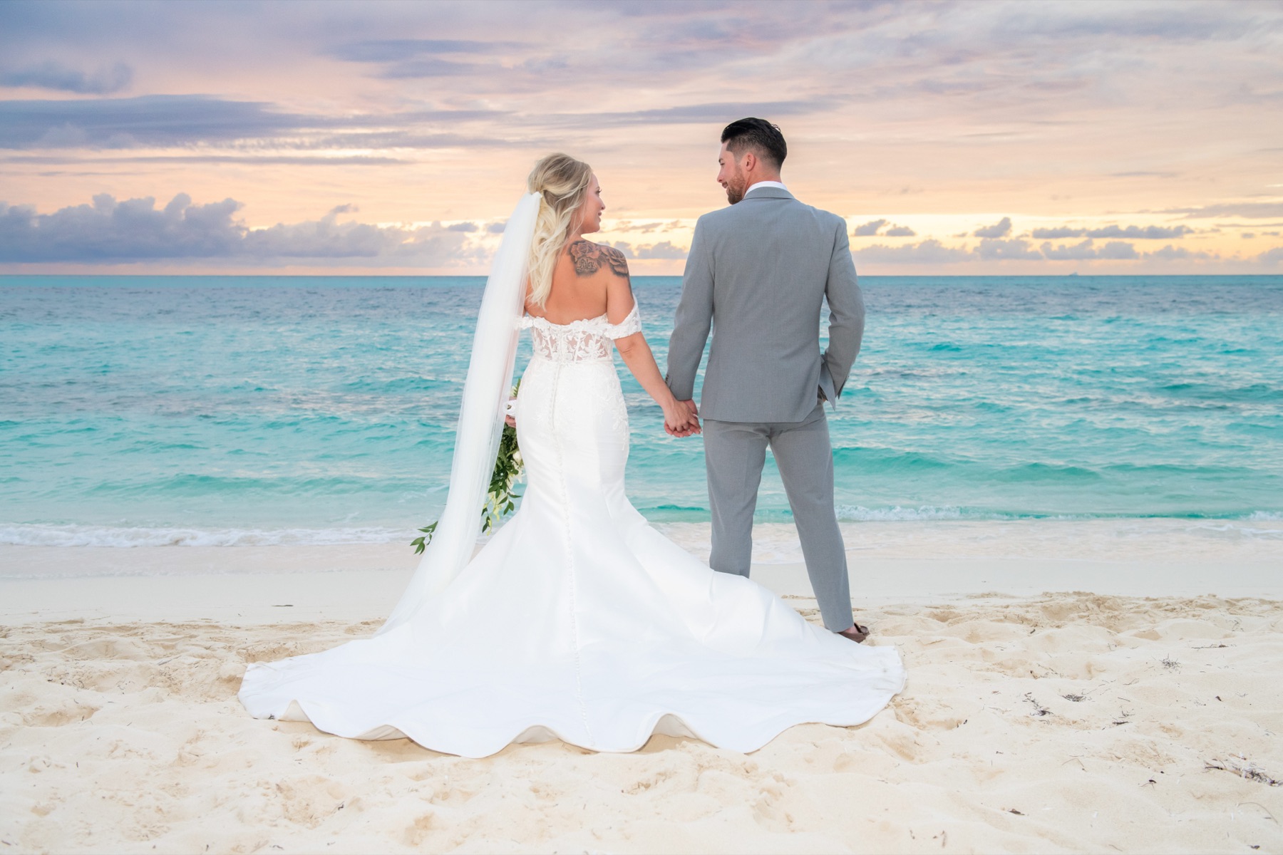 Destination wedding photography in Turks and Caicos by Paradise Photography