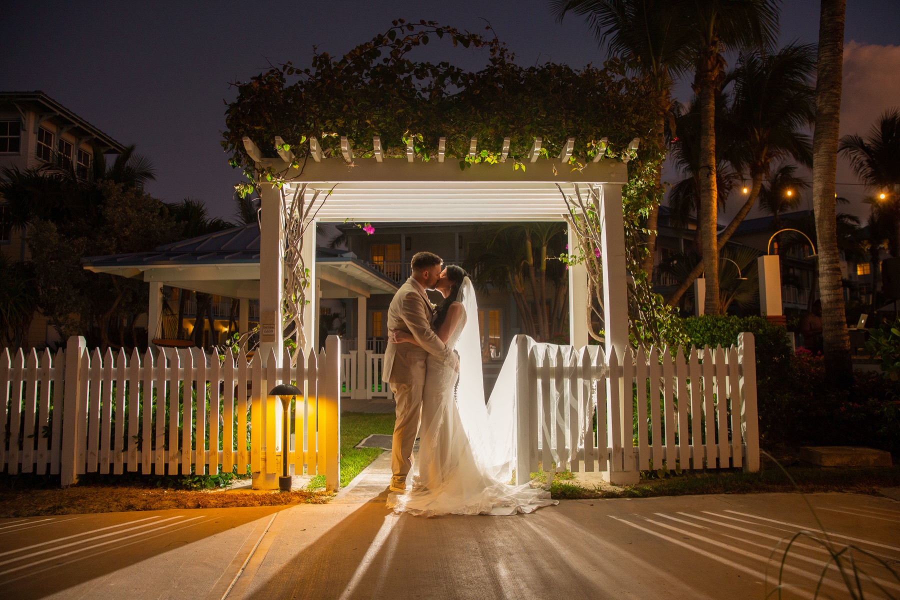 Destination wedding photography in Turks and Caicos by Paradise Photography