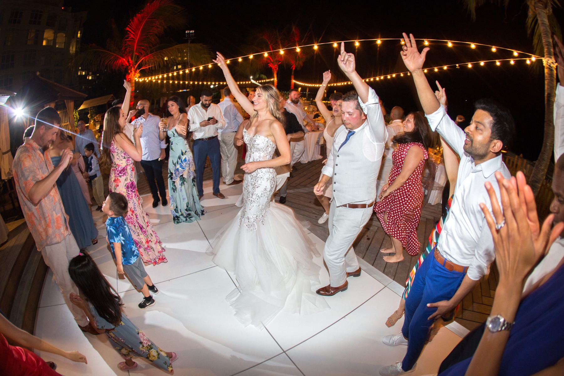 Destination wedding photography in Turks and Caicos by Paradise Photography